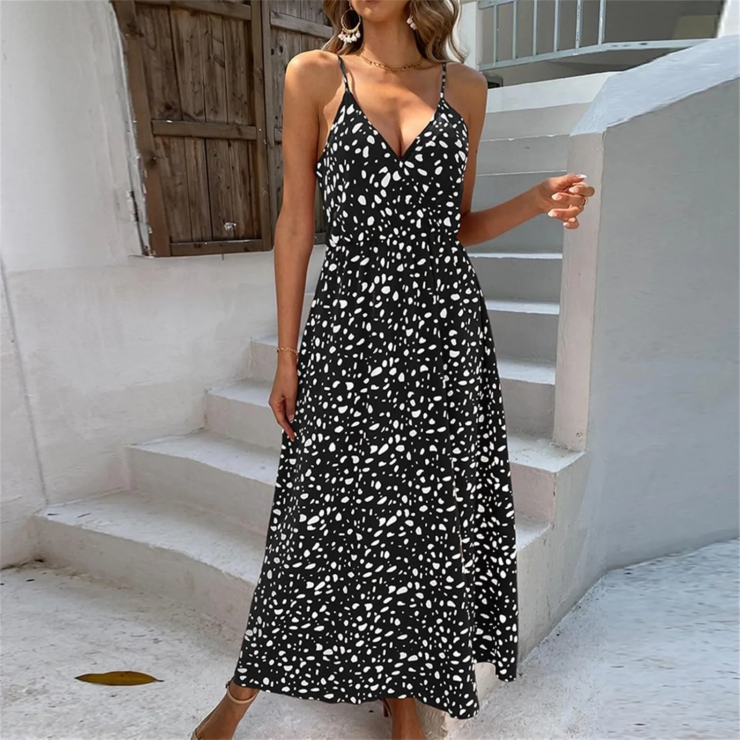 2025 Bohemian Floral Print Dress for Women Summer V Neck Spaghetti Strap Sleeveless Flowy Beach Maxi Dresses