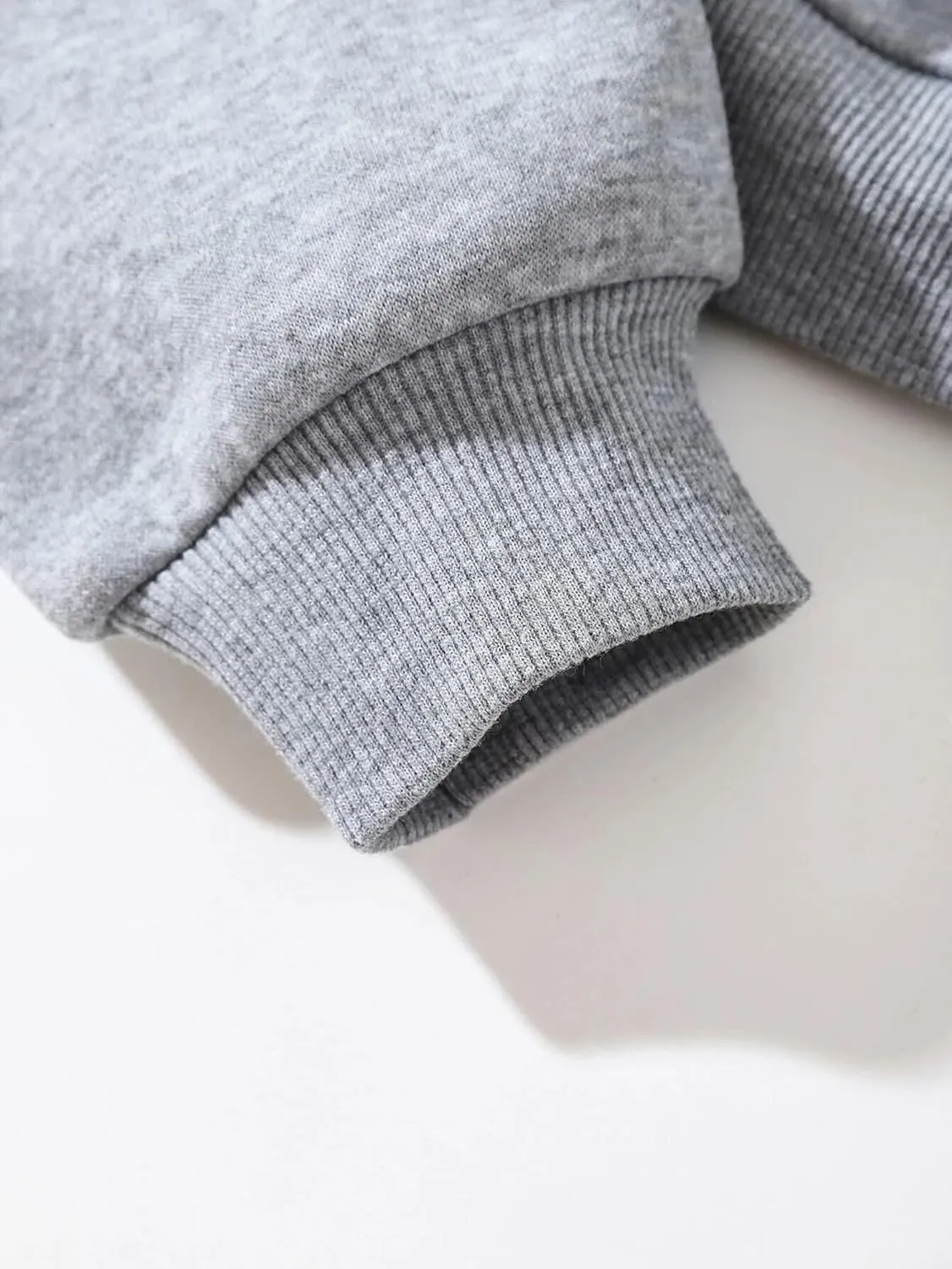 Cioatin Women Fleece Zip Up Crop Hoodies Sweatshirt Y2K Fall Trendy Long Sleeve Athletic Workout Pullover Jacket Sweater