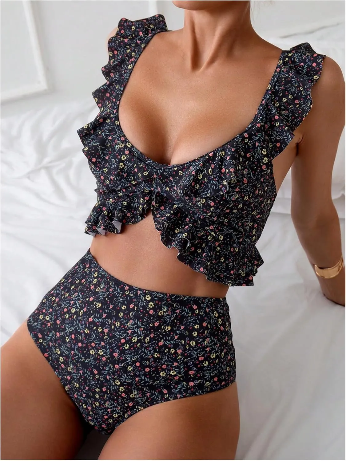 Floerns Women's Disty Floral Print Bikini Set Ruffle Trim High Waisted Bathing Suit