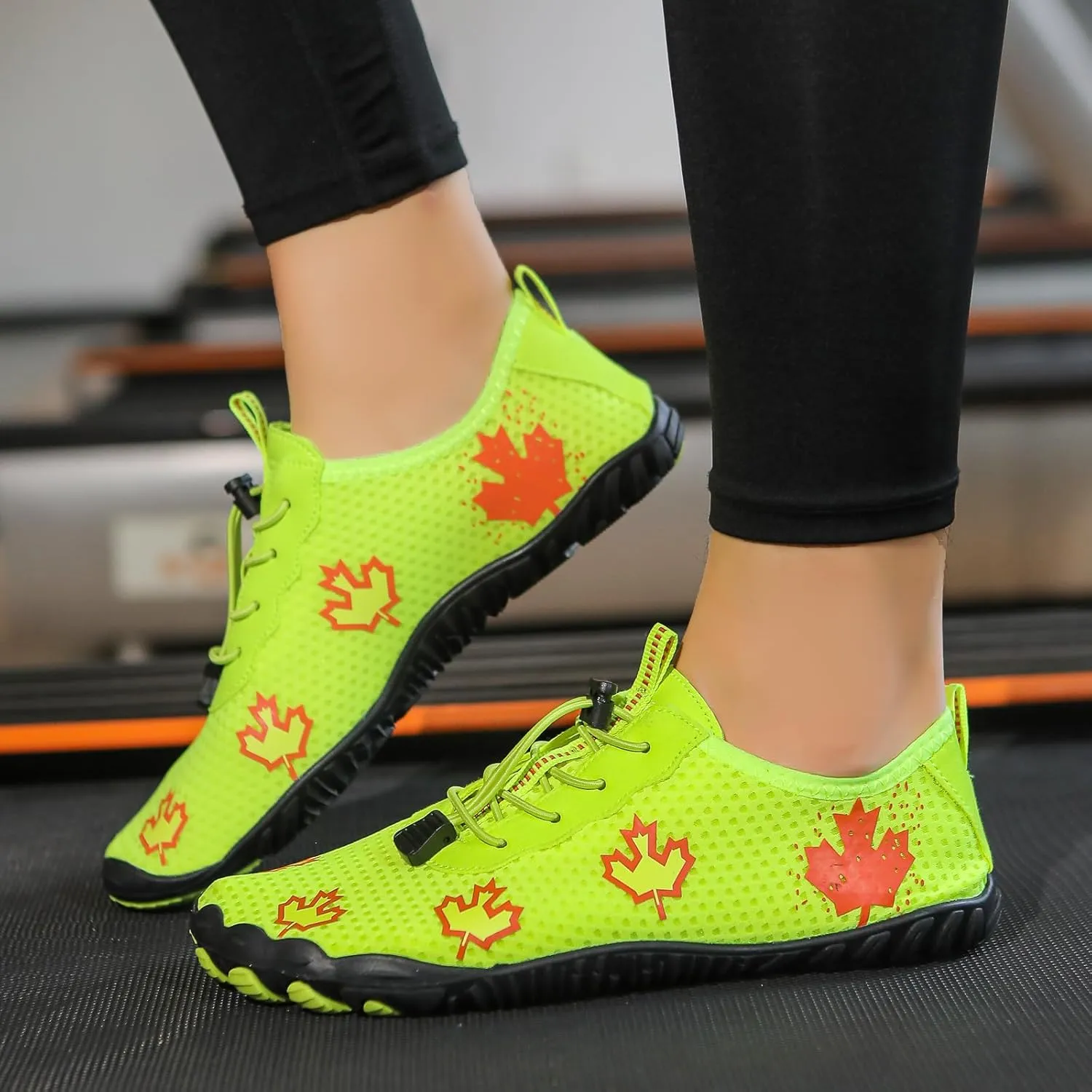 Hike Barefoot Shoes Women, Maple Leaf Print Grounded Barefoot Footwear Shoes, Neuropathy Walking Shoe Wide Toe Box Zero Drop Beach Sneakers for Gym Athletic Walking Running Sneakers Water Resistant