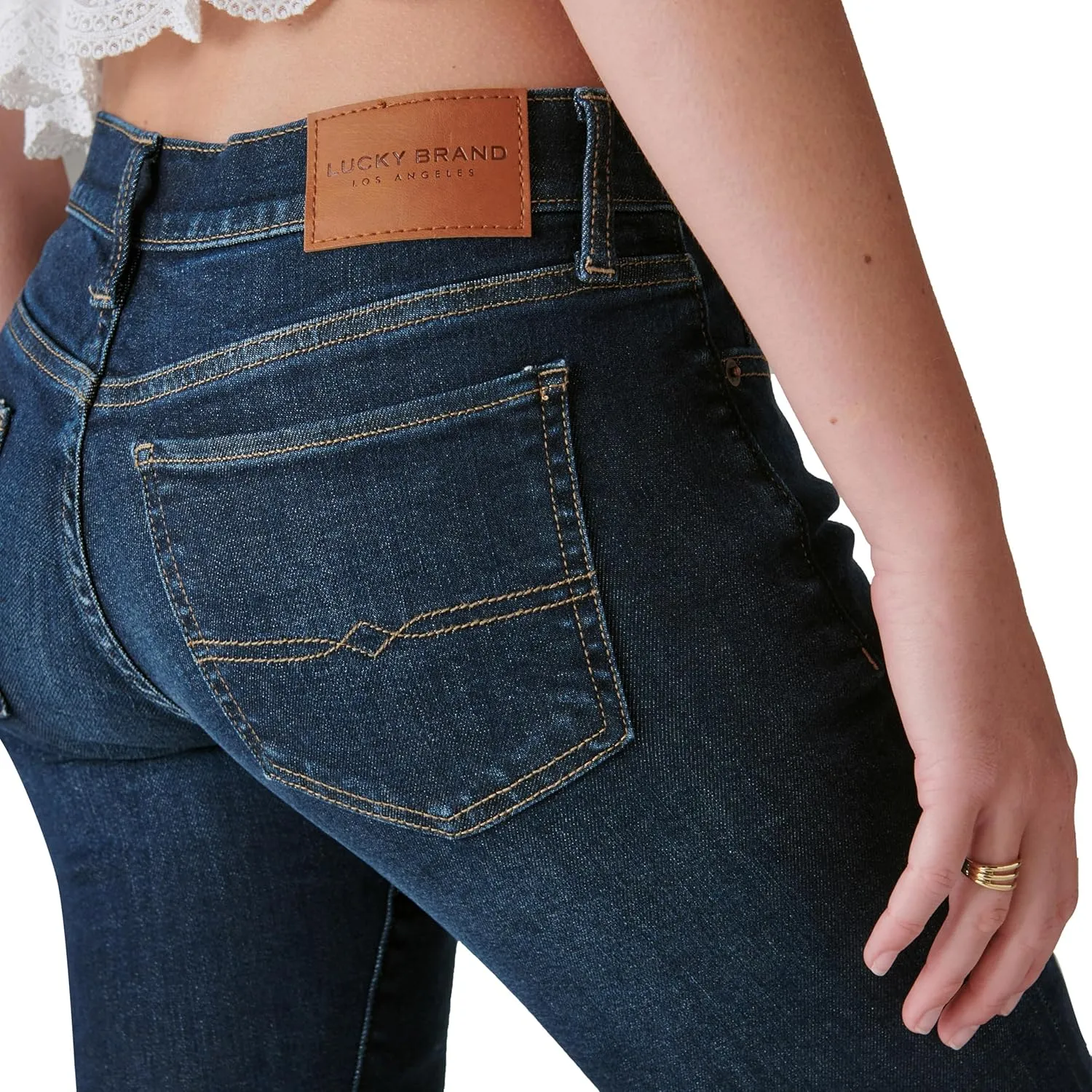 Lucky Brand Women's Mid Rise Sweet Straight Jeans