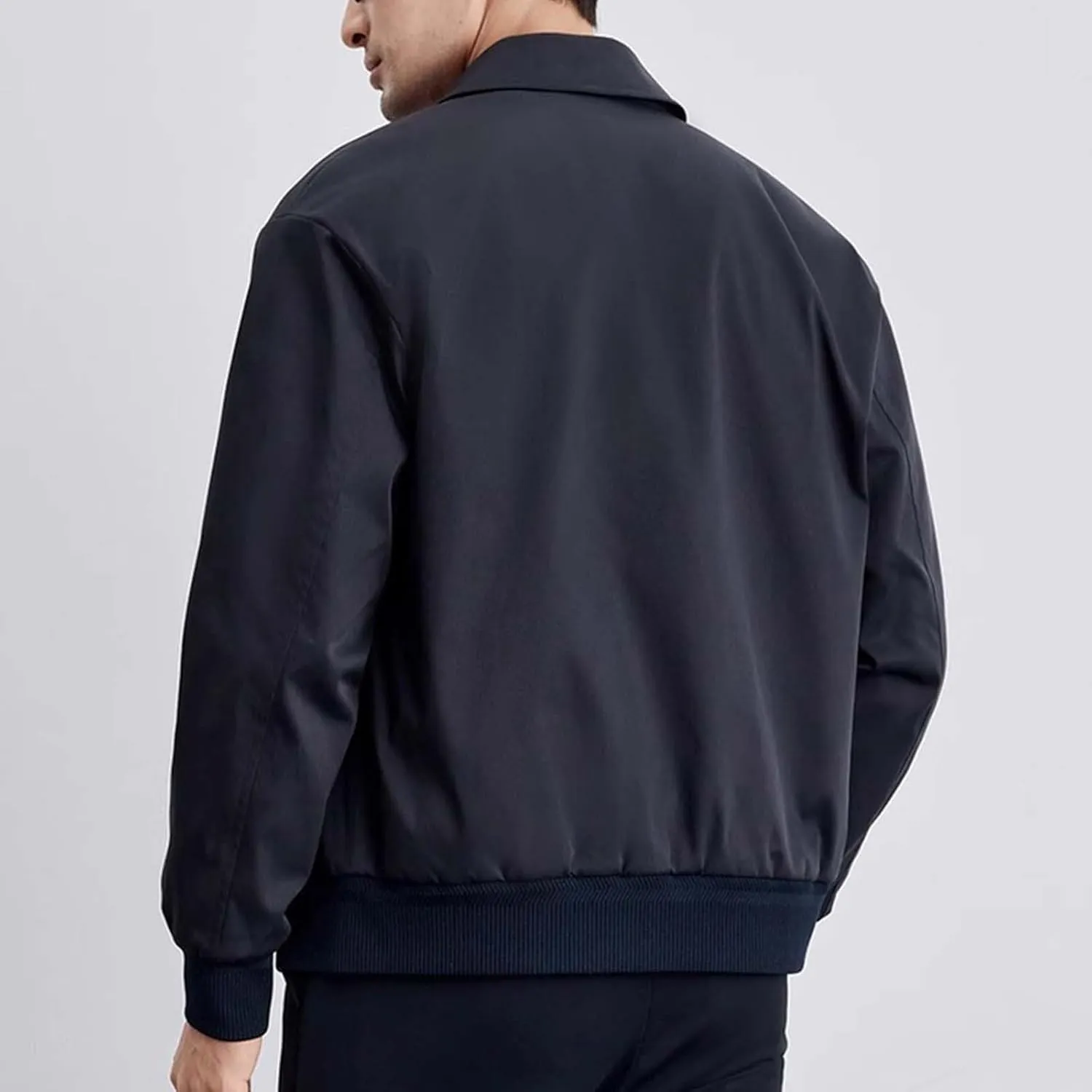 Men's Lightweight Jacket Fashion Solid Color Lapel Zipper Windbreaker Long Sleeve Casual Golf Jacket with Pockets