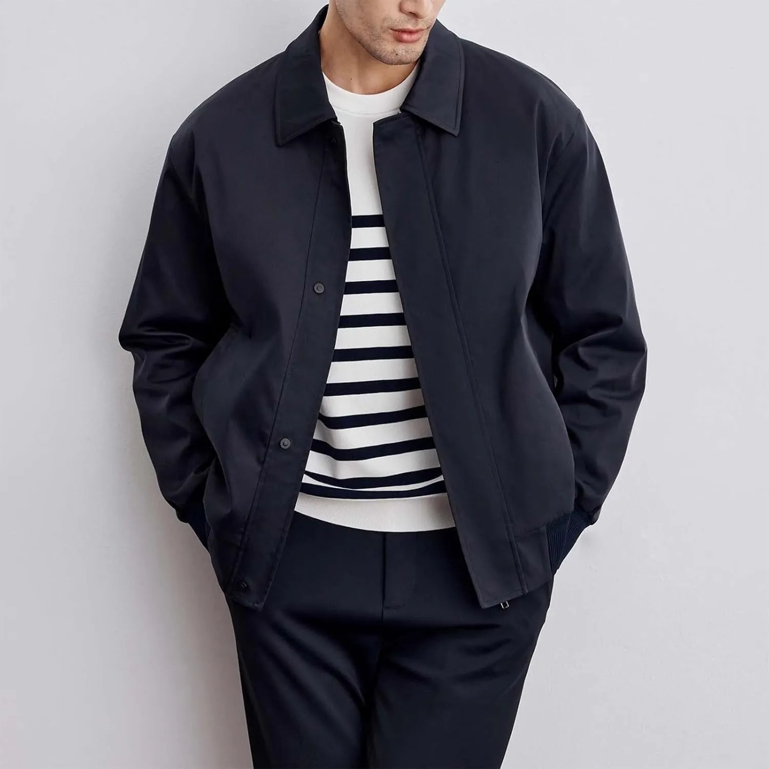 Men's Lightweight Jacket Fashion Solid Color Lapel Zipper Windbreaker Long Sleeve Casual Golf Jacket with Pockets
