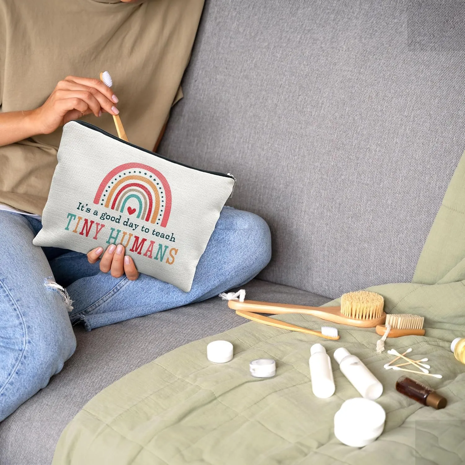 Nogrit Teacher Makeup Bag: 'It's a Good Day to Teach' Tiny Humans Teachers Gift Bag