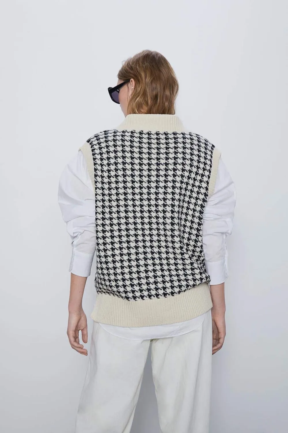 Sdencin Women Houndstooth Pattern Knit Sweater Vest Sleeveless Loose V-Neck 90s Waistcoat Pullover Knitwear Top