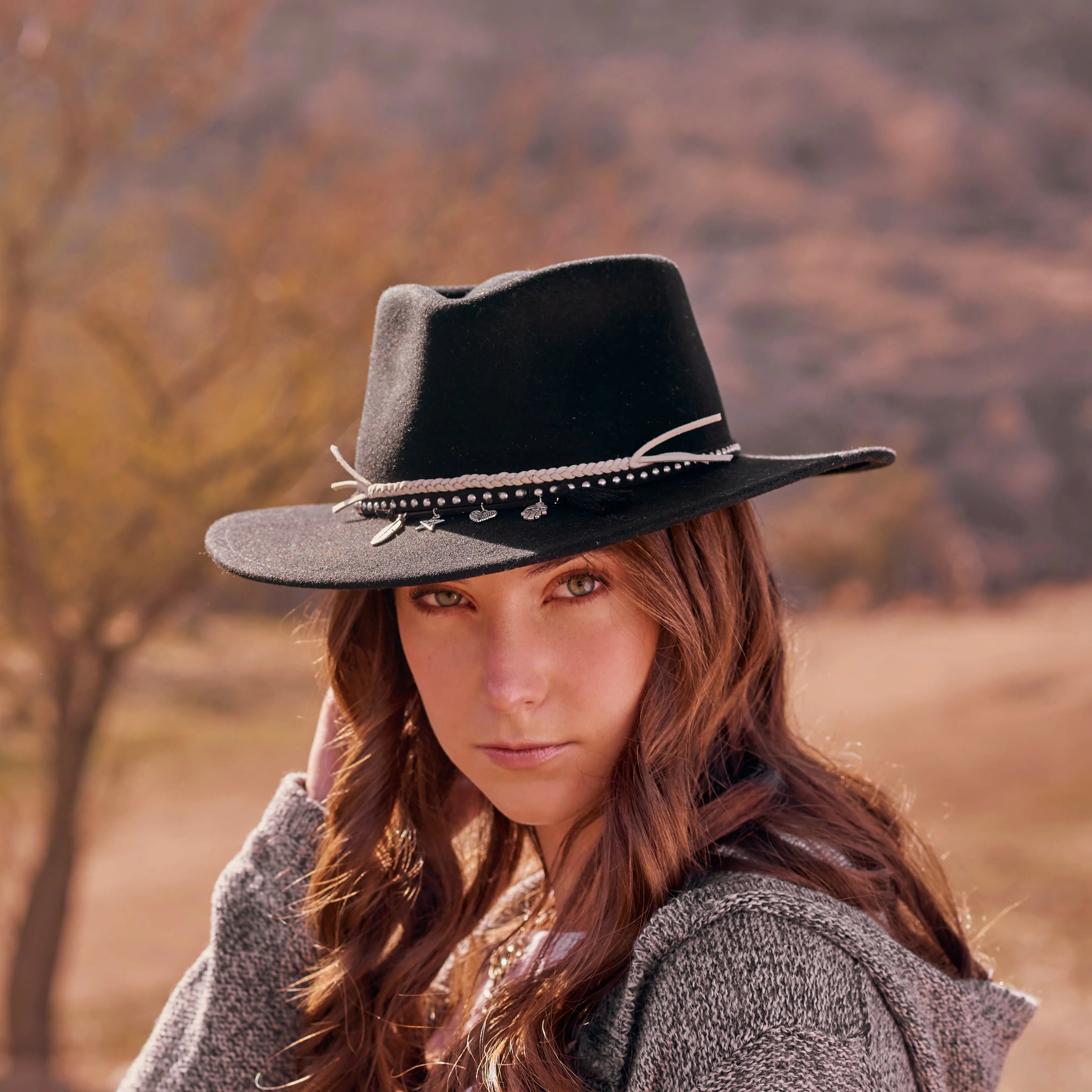 SOMBRERO PAO TRIBAL NEGRO