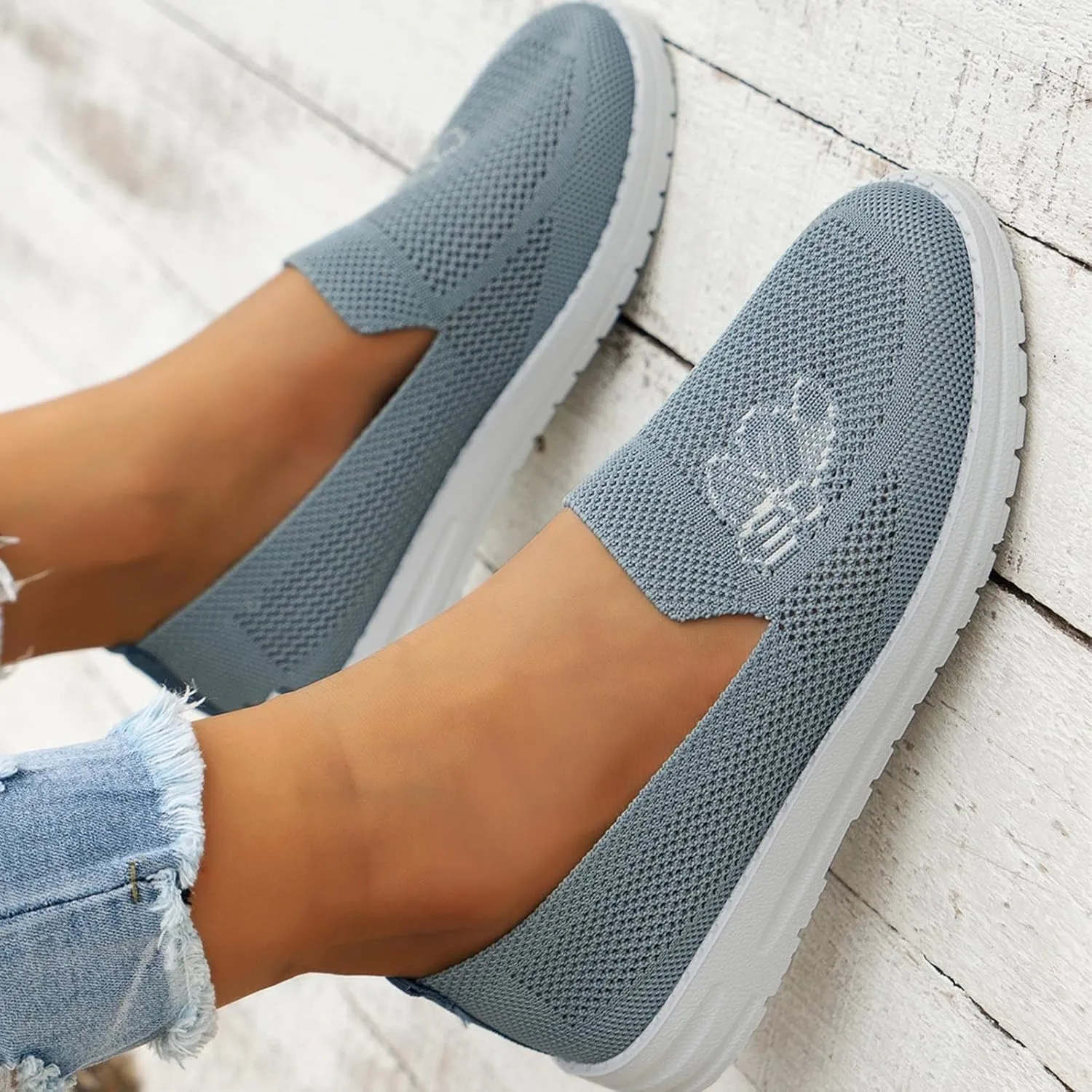 Wide Width Platform Sneaker for Women Sneakers Slip On Walking Shoes Women Slip On Memory Foam Womens Sneakers Size 7.5 Wide Slip On All Black Tennis Shoes for Women Women's Slip On Shoes