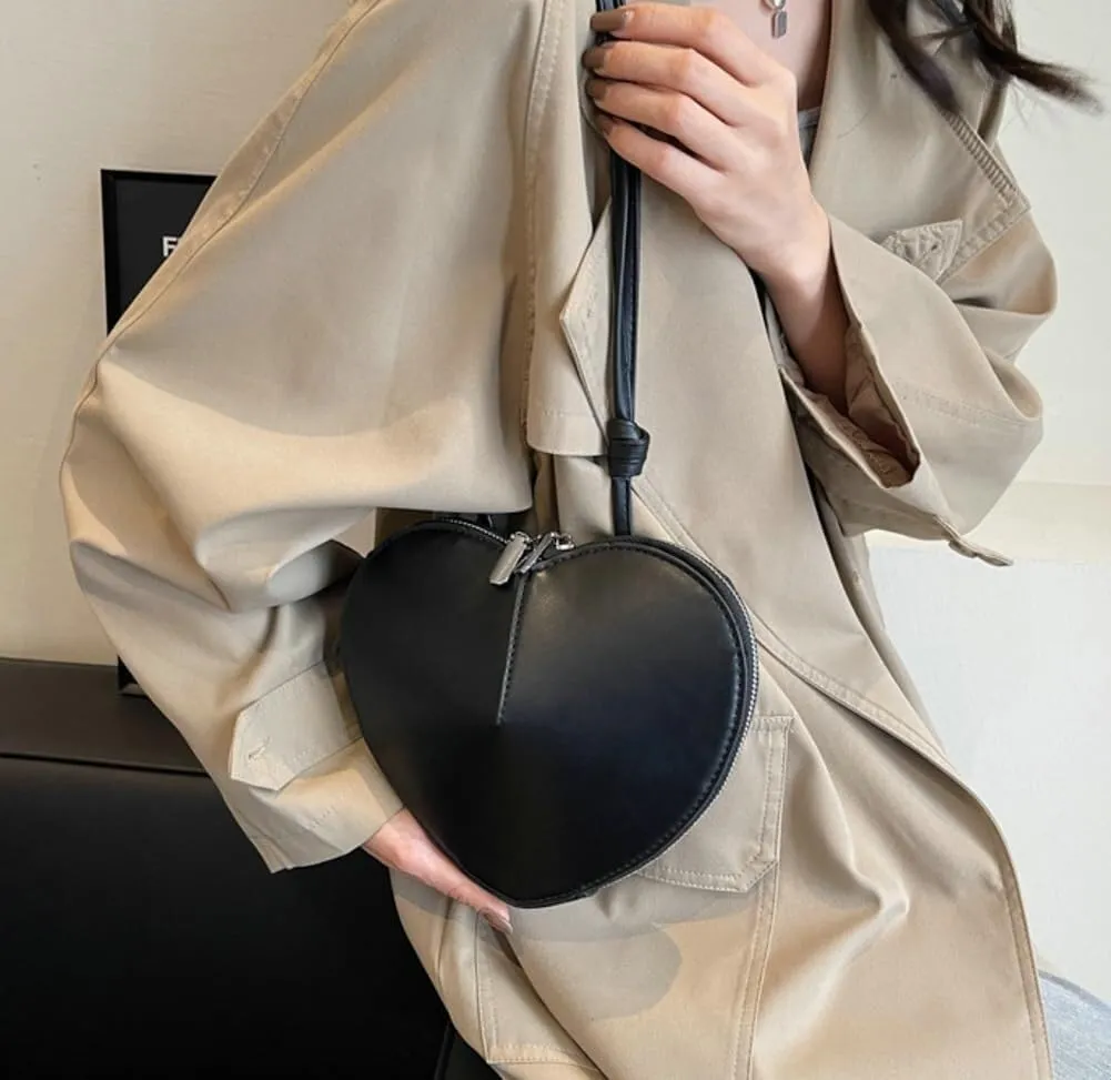 Women's Cute Heart-shaped Small Vegan Leather Shoulder & Crossbody Handbags Perfect for Evening Parties and Vocations