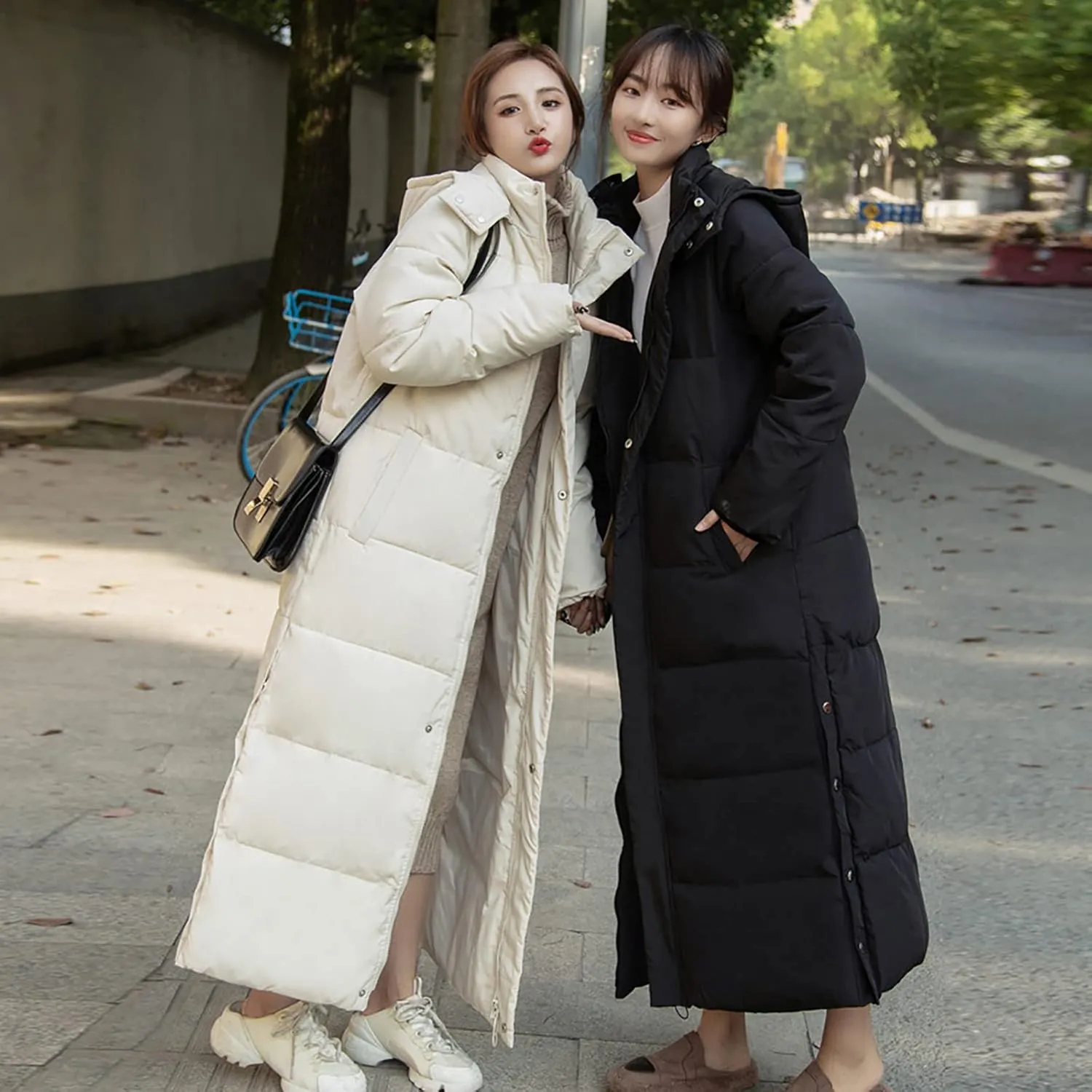 Women's Hooded Long Down Jacket Thickened Maxi Parka Puffer Coat Full Zip Quilted Outerwear with Side Button Hem