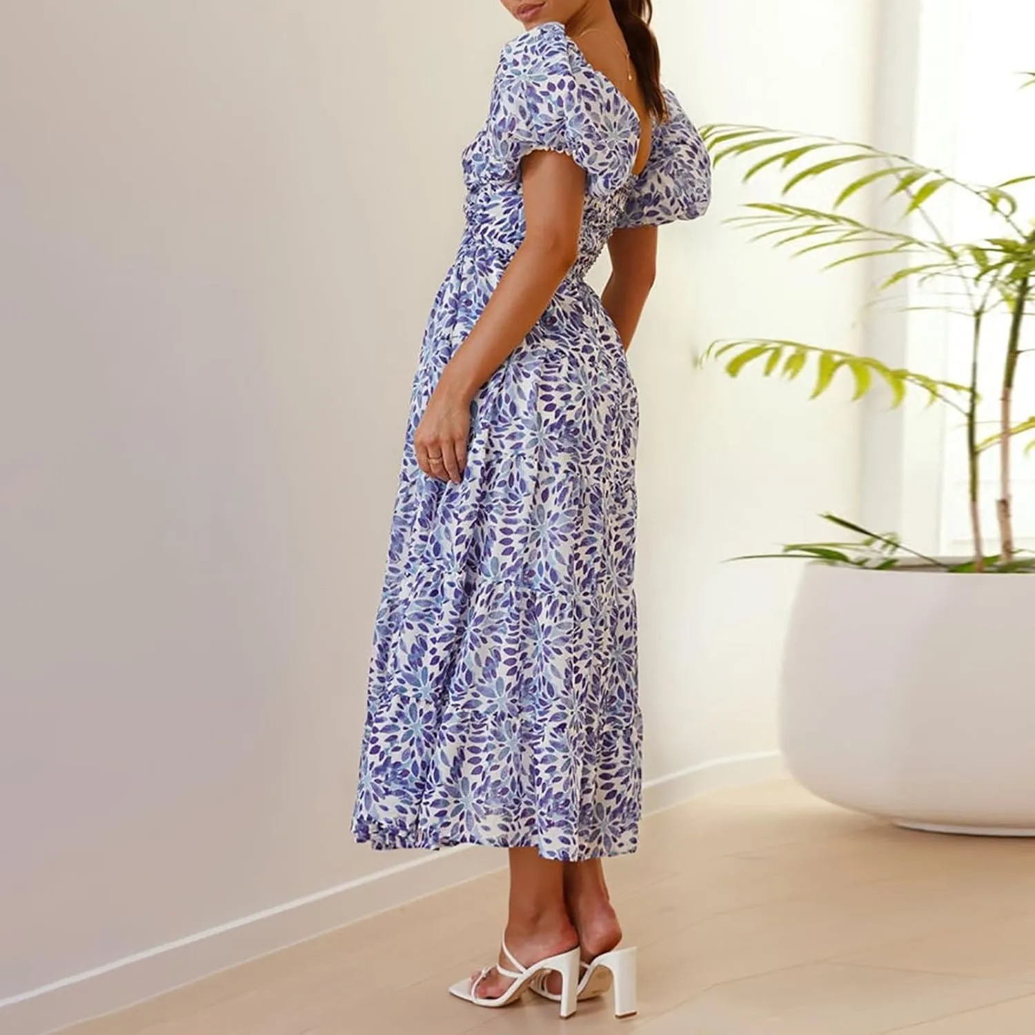 Women's Summer Boho Floral Print Long Dresses Square Neck Ruffle Short Sleeve Swing Beach Maxi Dress for Spring