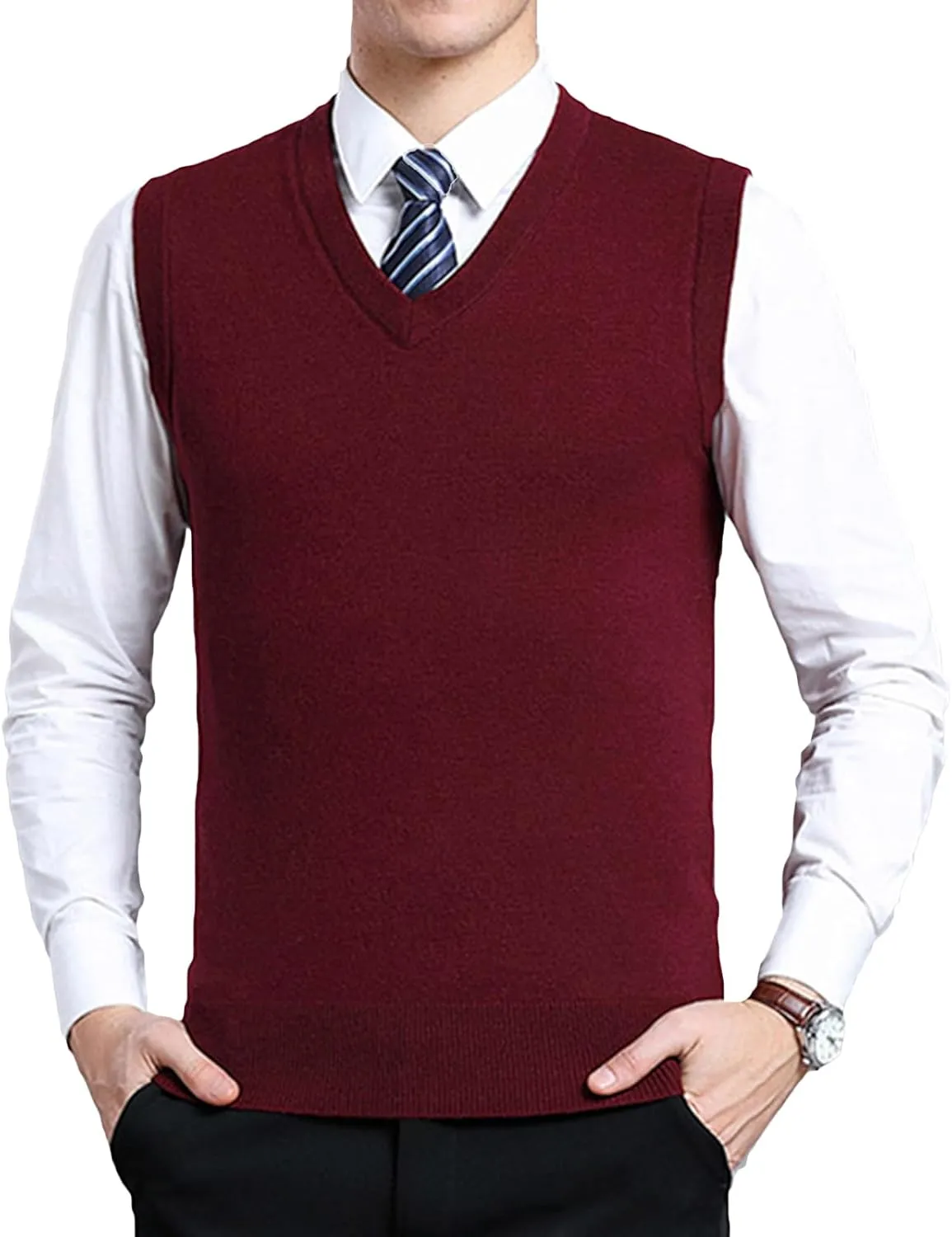 ZUEVI Men's Sweater Vest Classic V-Neck Knitted Pullover Sweaters Tops Sleeveless Relaxed Fit Knitwear Vests